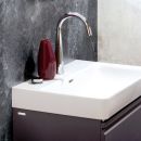 Waschtisch mit Sanierungsrückwänden in Dekor Grafit und Sichtbeton